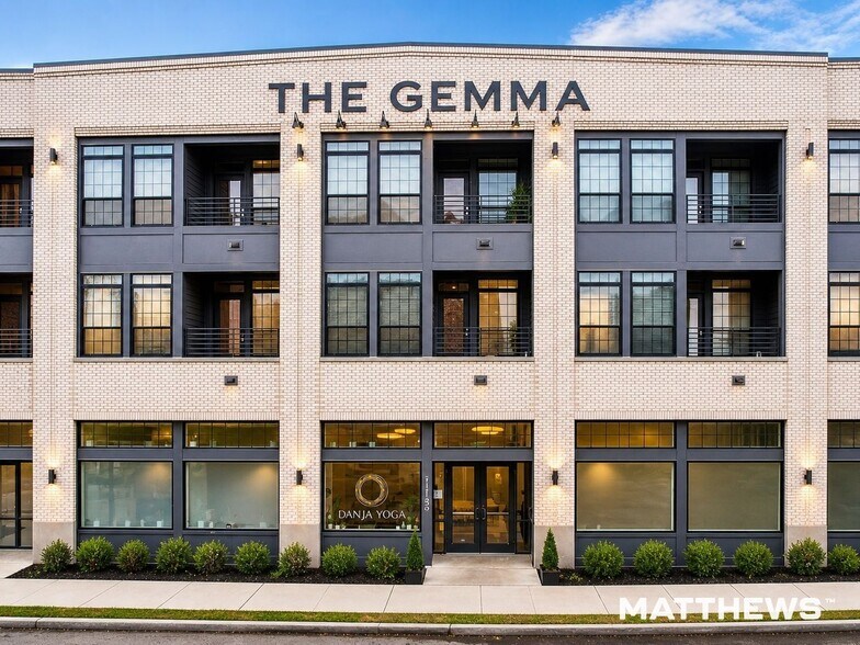 Primary Photo Of 1117-1125 Oak St, Columbus Apartments For Lease