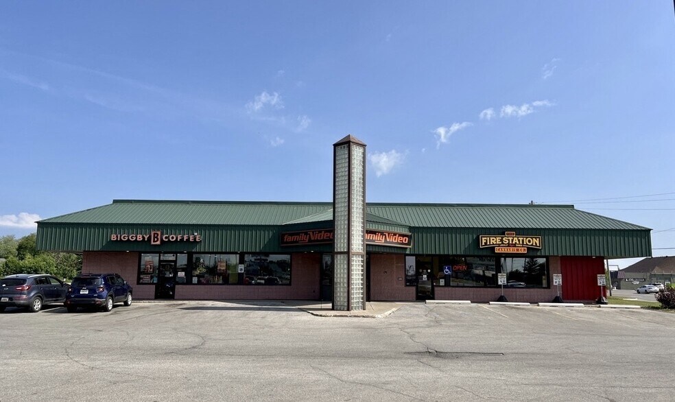 More Photos Of 2500 Ashmun St, Sault Sainte Marie General Retail For Lease