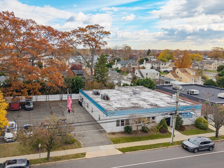More Photos Of 2149 Wantagh Ave, Wantagh Office For Sale