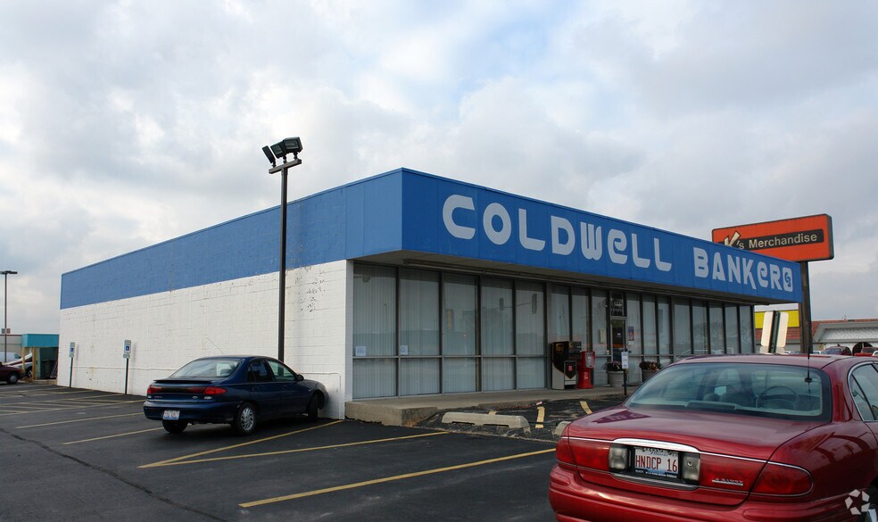 More Photos Of 501 N Kinzie Ave, Bradley Freestanding For Lease