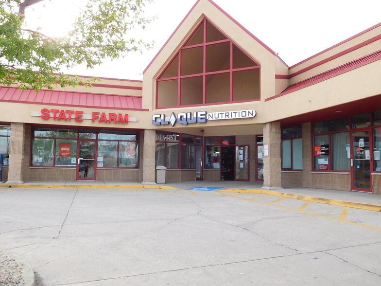 More Photos Of 2405 Essington Rd, Joliet General Retail For Lease
