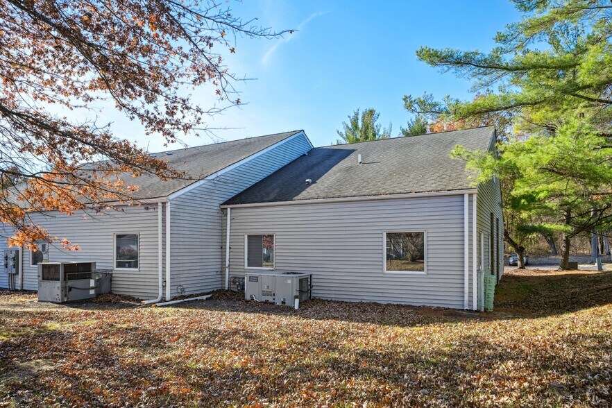 More Photos Of 2117-2123 Klockner Rd, Trenton Medical For Sale