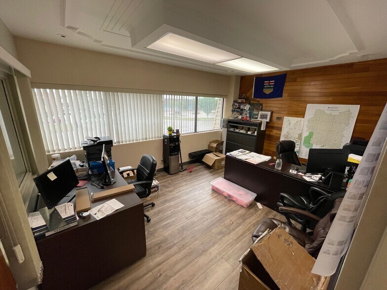 More Photos Of 15330 123 Av NW, Edmonton Warehouse For Sale