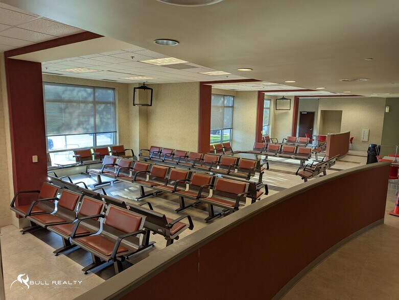 More Photos Of 761 Wheaton St, Savannah Office For Sale