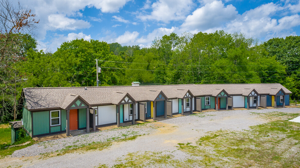 Primary Photo Of 5640 Highway 41, Jasper Apartments For Sale