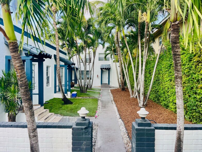 6955 Rue Vendome, Miami Beach, FL 33141 Apartments For Sale