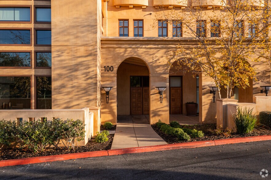 More Photos Of 100 Winchester Cir, Los Gatos Unknown For Lease