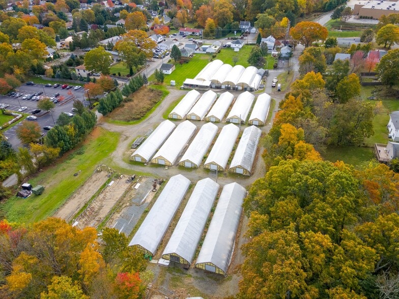 More Photos Of 1725 Plainfield Pike, Johnston Land For Sale