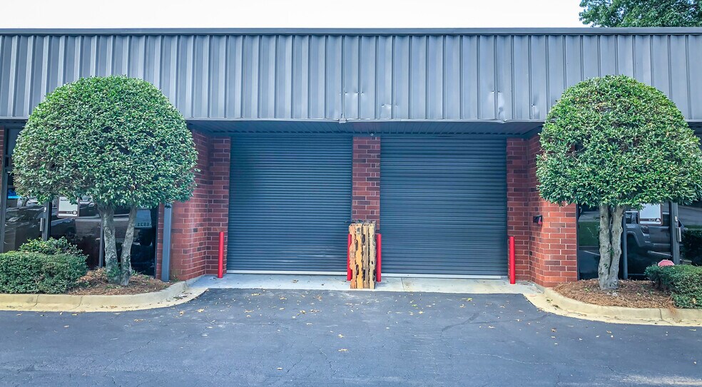 More Photos Of 1930 Airport Industrial Park Dr, Marietta Distribution For Lease