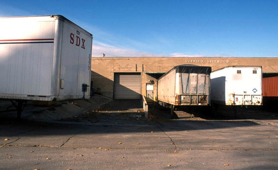 More Photos Of 601-650 E Red Bud Ave, Saint Louis Warehouse For Sale