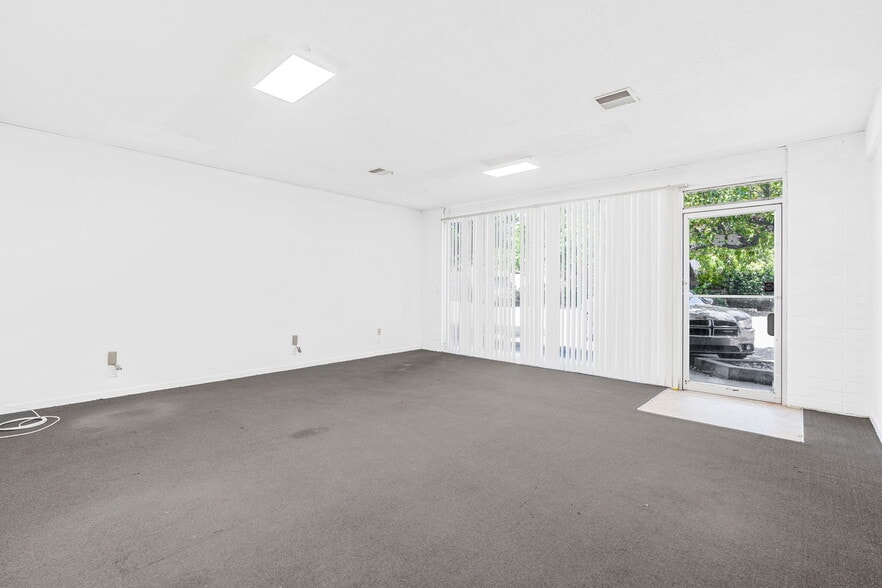 More Photos Of 77-89 Jackson St, Hayward Office For Lease