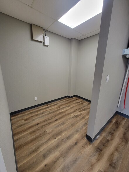 More Photos Of 3601 N Stateline Ave, Texarkana General Retail For Lease