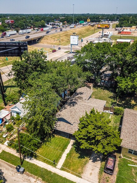 More Photos Of 708 Fletcher St, Dallas Land For Sale