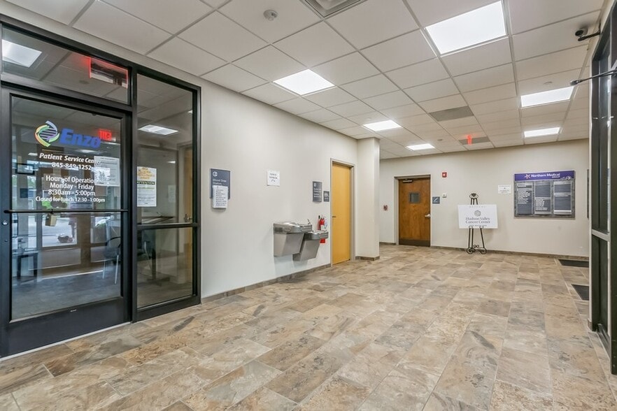 More Photos Of 159 Barnegat Rd, Poughkeepsie Medical For Lease