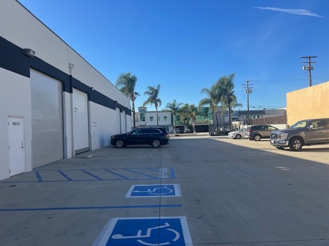 More Photos Of 10601-10625 E Rush St, South El Monte Flex For Lease