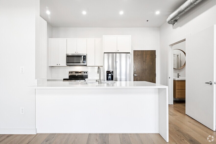 More Photos Of 232 19th St NW, Atlanta Apartments For Lease