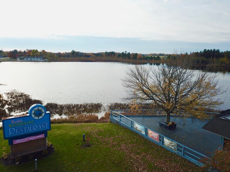 More Photos Of 2403 Sunnyside Dr, Cadillac Restaurant For Sale