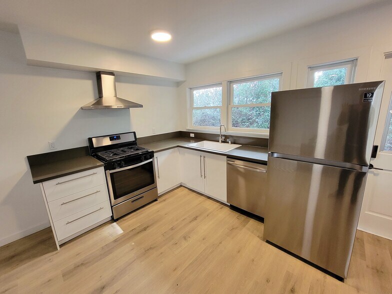 More Photos Of 1226 S Manhattan Pl, Los Angeles Multifamily For Sale