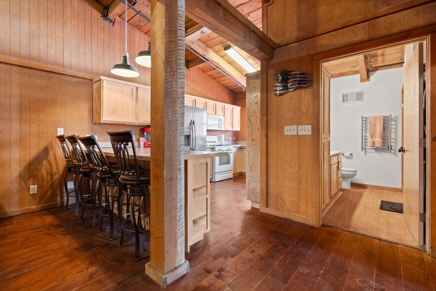 More Photos Of 105 James Canyon Highway, Cloudcroft Restaurant For Sale