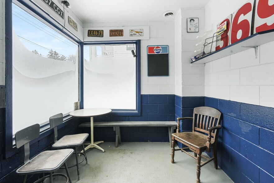 More Photos Of 184 Main St, Unadilla Specialty For Sale