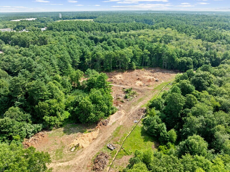 More Photos Of 168 Bedford St, Lakeville Land For Sale