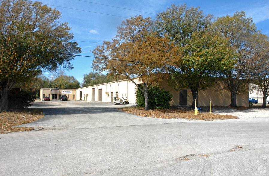 More Photos Of 5840 Ulmerton Rd, Clearwater Manufacturing For Lease