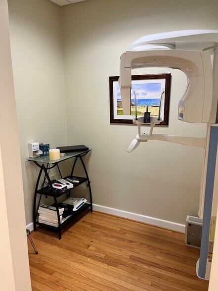 More Photos Of 508 Libbie Ave, Richmond Office For Lease