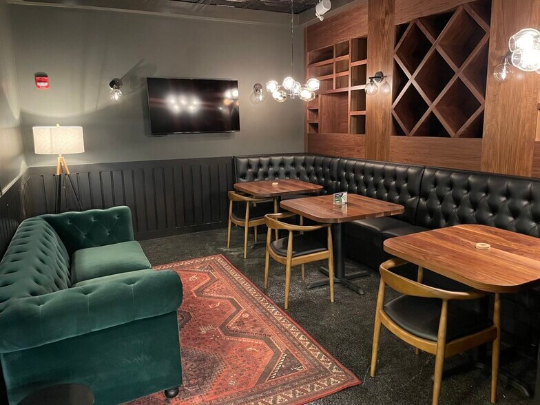 More Photos Of 49 W Maryland St, Indianapolis Coworking Space