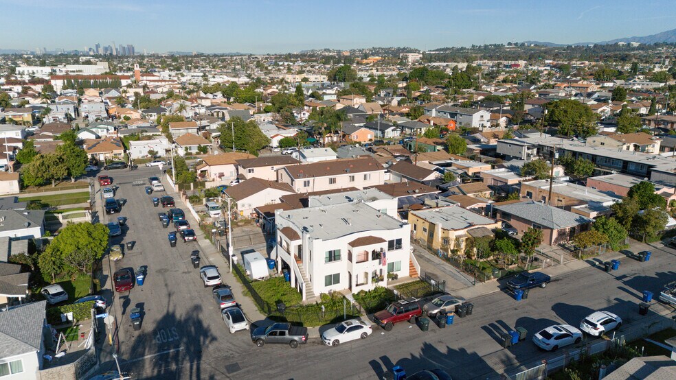 More Photos Of 545 Eastmont Ave, East Los Angeles Apartments For Sale