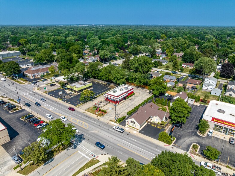 More Photos Of 139 N Northwest Hwy, Palatine Fast Food For Lease