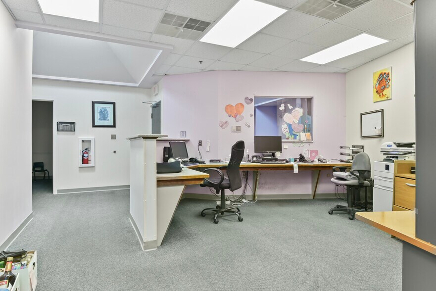 More Photos Of 845 N Main St, Providence Medical For Sale