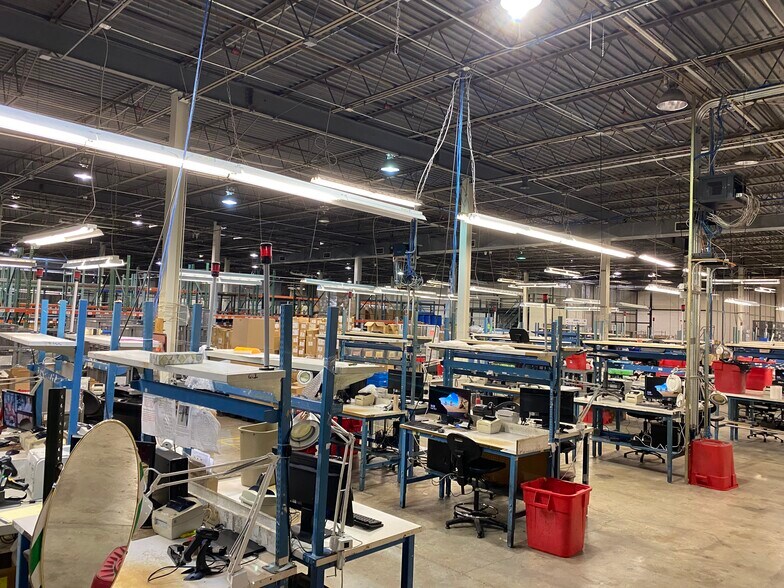 More Photos Of 100 Colin Dr, Holbrook Distribution For Sale