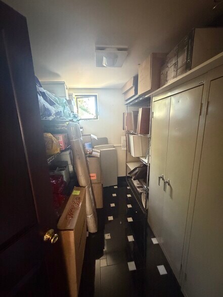 More Photos Of 3373-3375 Mount Diablo Blvd, Lafayette Loft Creative Space For Sale