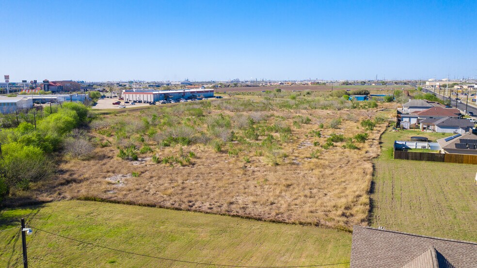 More Photos Of 0000 Cliff Maus Dr, Corpus Christi Land For Sale