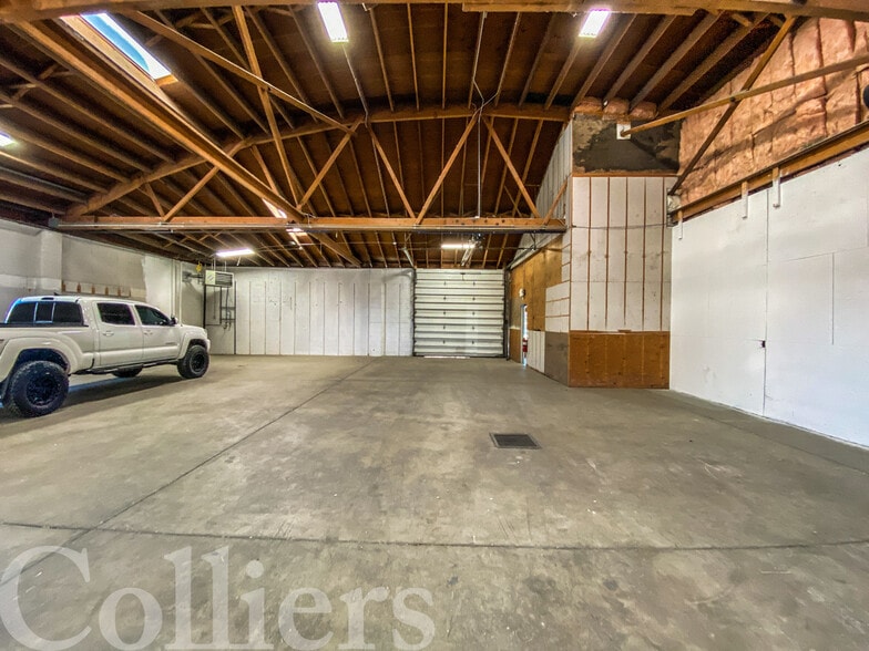 More Photos Of 747 S 13th St, Boise Showroom For Lease
