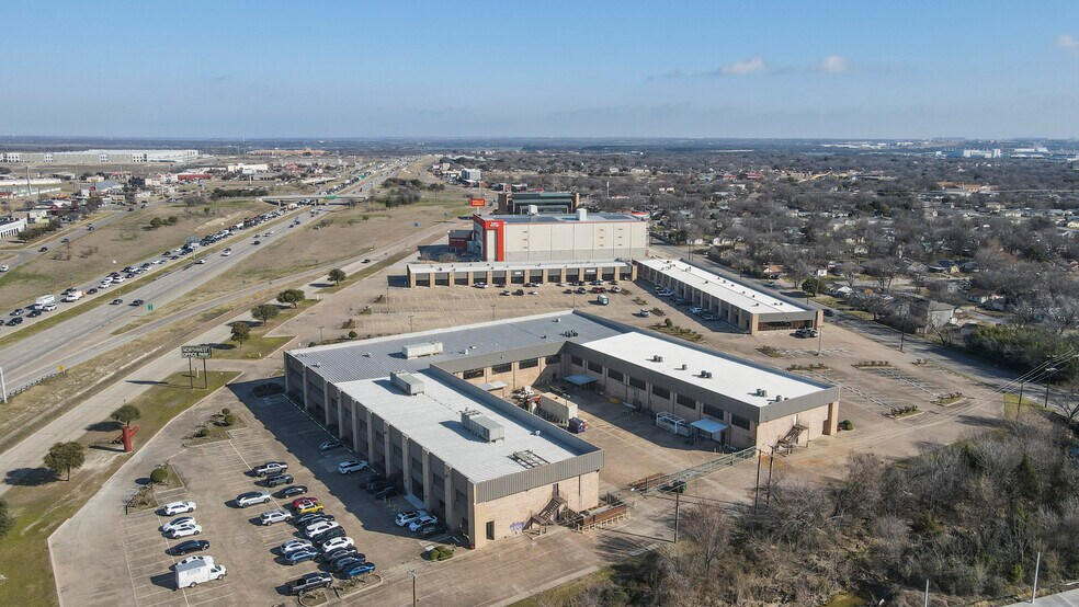 More Photos Of 401 S Jim Wright Fwy, Fort Worth Unknown For Lease