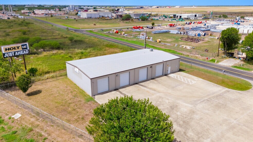 More Photos Of 512 Hartman Rd, Victoria Warehouse For Sale
