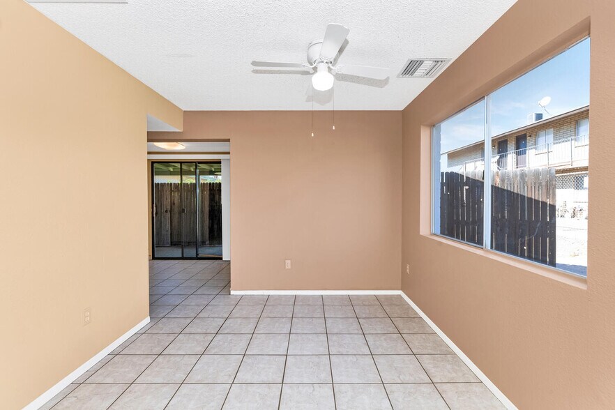 More Photos Of 8916 N 11th St, Phoenix Apartments For Sale