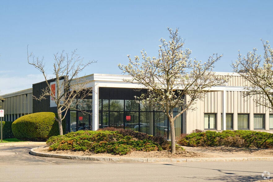 More Photos Of 465 Paul Rd, Rochester Manufacturing For Lease