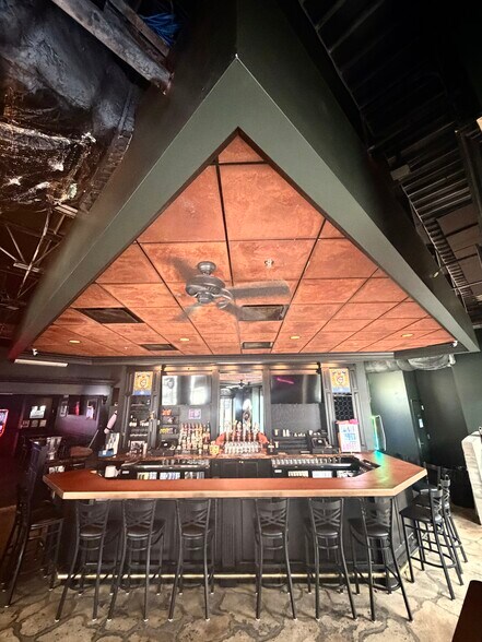 More Photos Of 103 3RD St N, La Crosse Restaurant For Sale