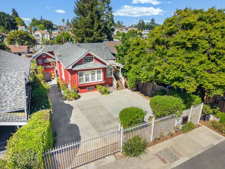 More Photos Of 1251 MacArthur Blvd, Oakland Apartments For Sale