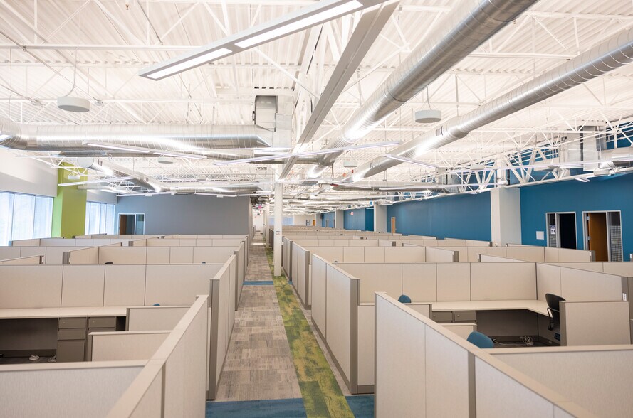 More Photos Of 1450 S Spectrum Blvd, Chandler Medical For Lease