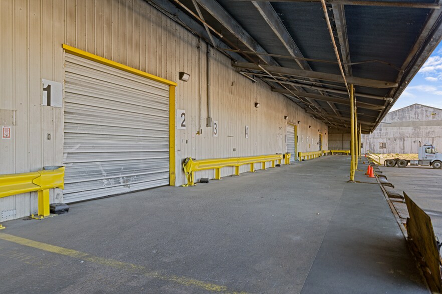 More Photos Of 328 S 2nd St, Millville Warehouse For Lease
