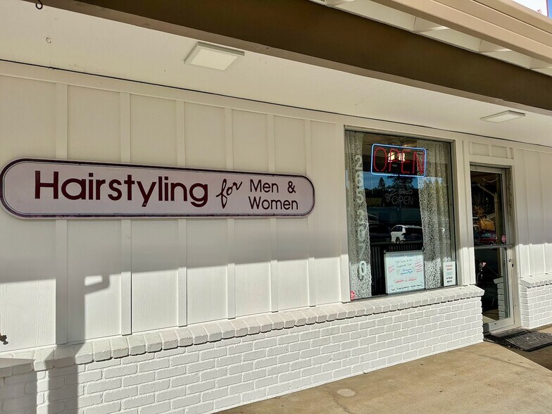 More Photos Of 104-114 Argall Way, Nevada City General Retail For Sale