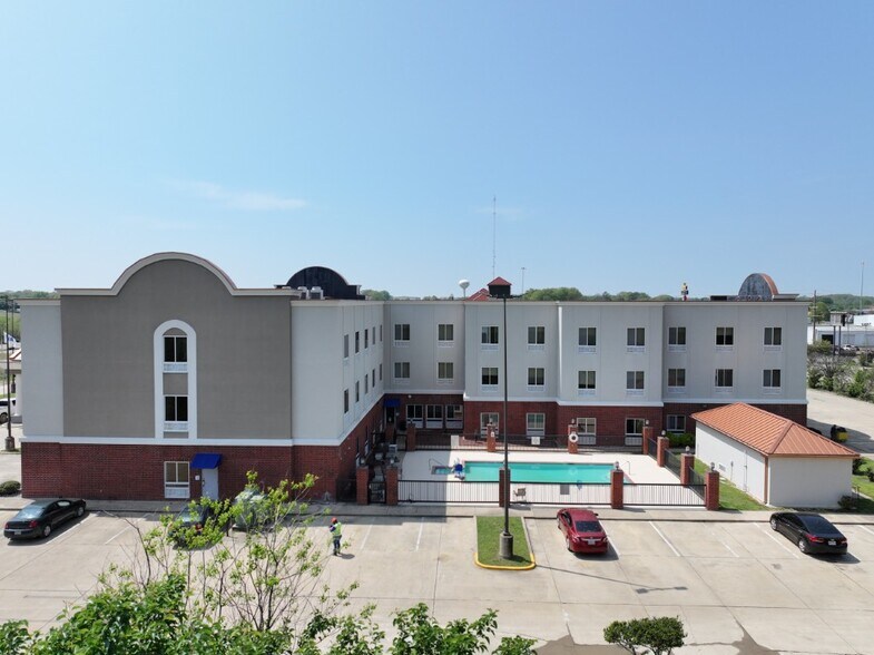More Photos Of 157 Soldier Colony Rd, Canton Hotel For Sale