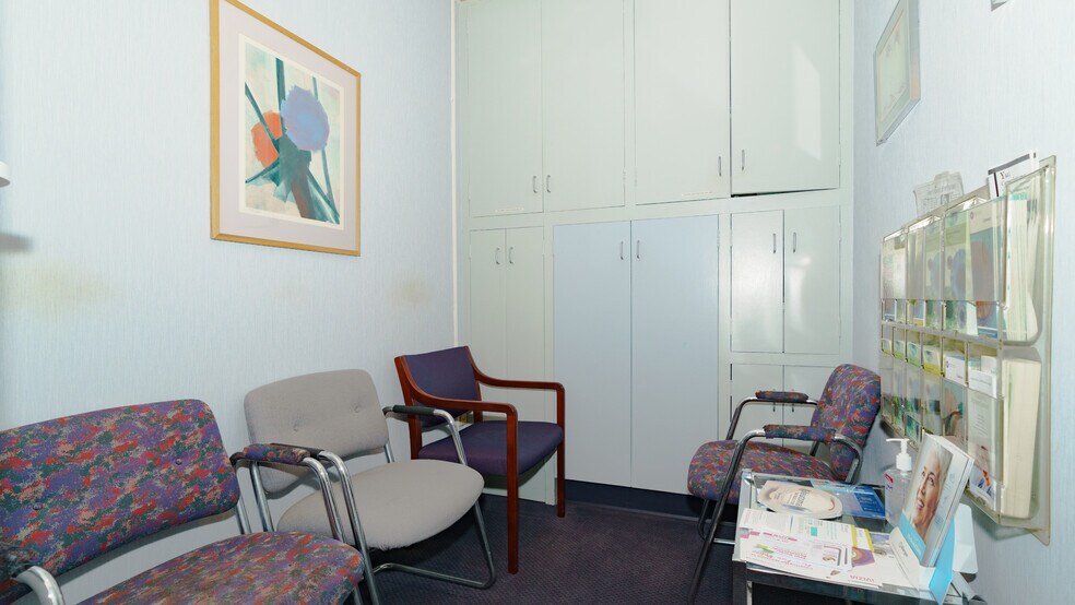 More Photos Of 50 E Washington St, Chicago Office For Sale