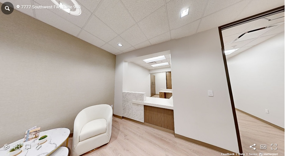 More Photos Of 7737 Southwest Fwy, Houston Unknown For Lease