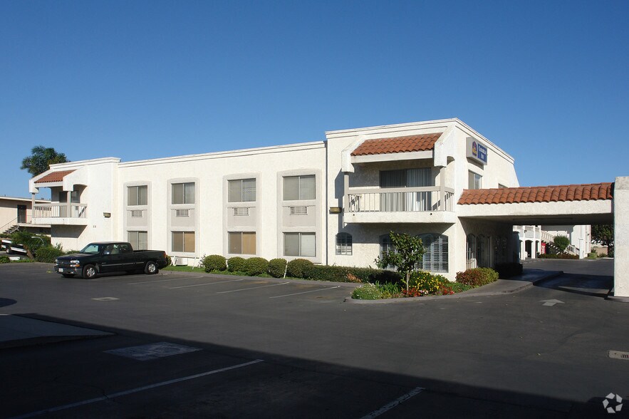 More Photos Of 295 E Daily Dr, Camarillo Hotel For Sale