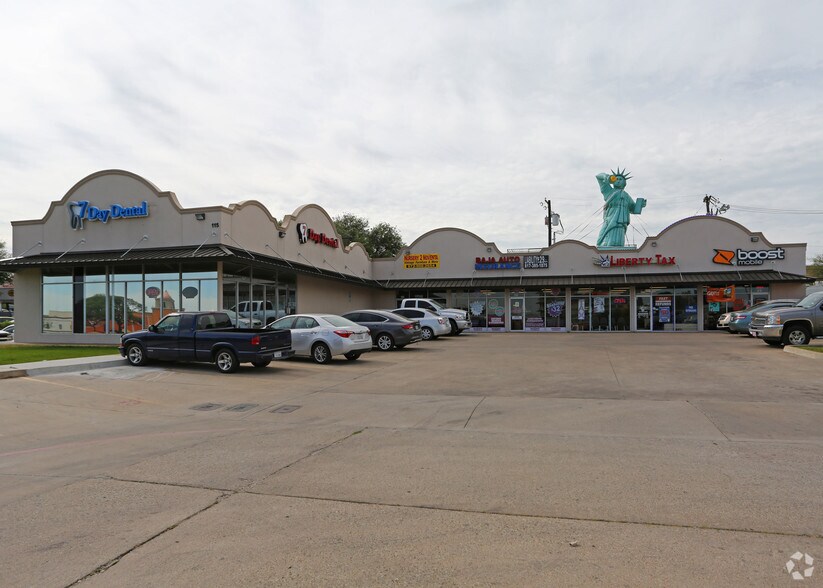 Primary Photo Of 115 W Seminary Dr, Fort Worth Unknown For Lease
