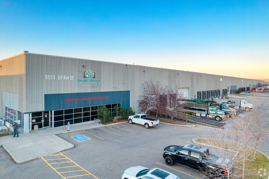 Primary Photo Of 5555 69th Ave SE, Calgary Warehouse For Lease